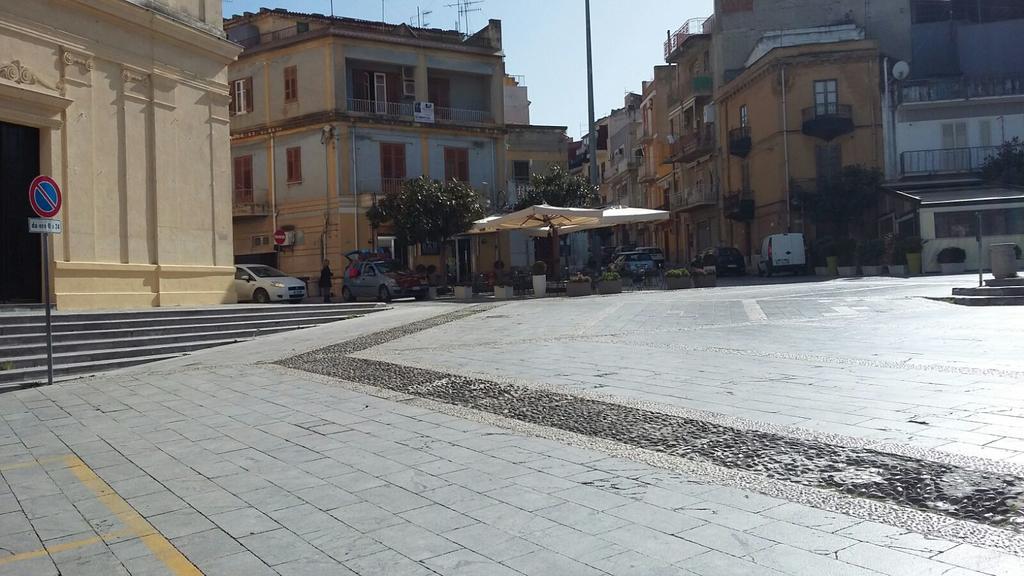 Casa Eleonora Lägenhet Campofelice Di Roccella Exteriör bild